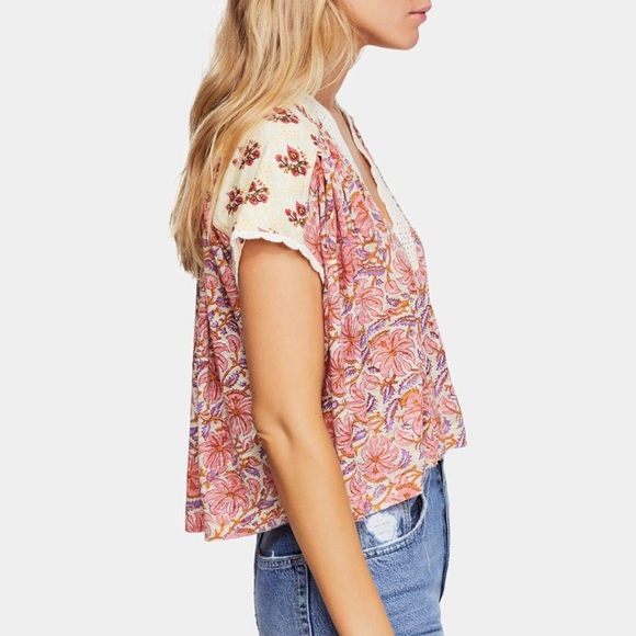 Free People Floral Cropped Top Size Medium NWT - Picture 3 of 16